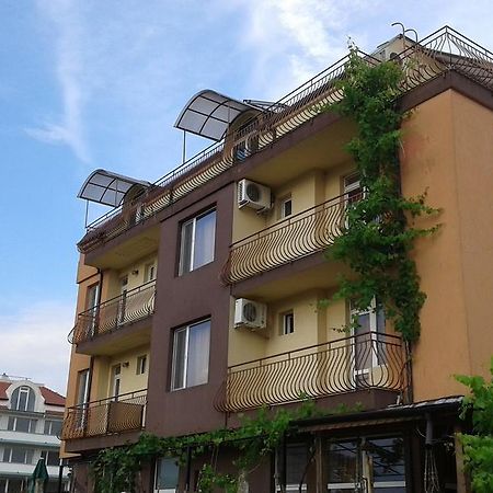 Zora Guest House Primorsko Bilik gambar