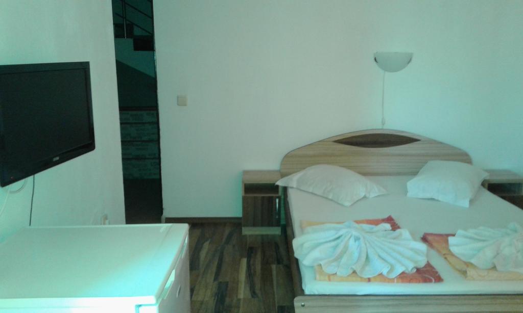 Zora Guest House Primorsko Bilik gambar