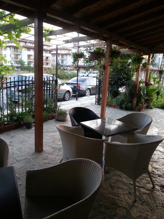 Zora Guest House Primorsko Luaran gambar