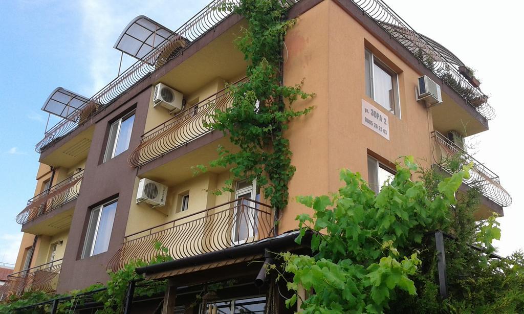 Zora Guest House Primorsko Bilik gambar