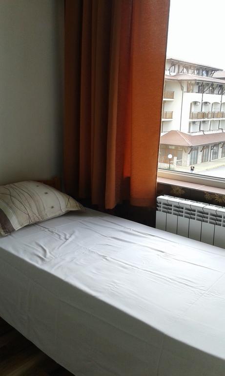 Zora Guest House Primorsko Luaran gambar