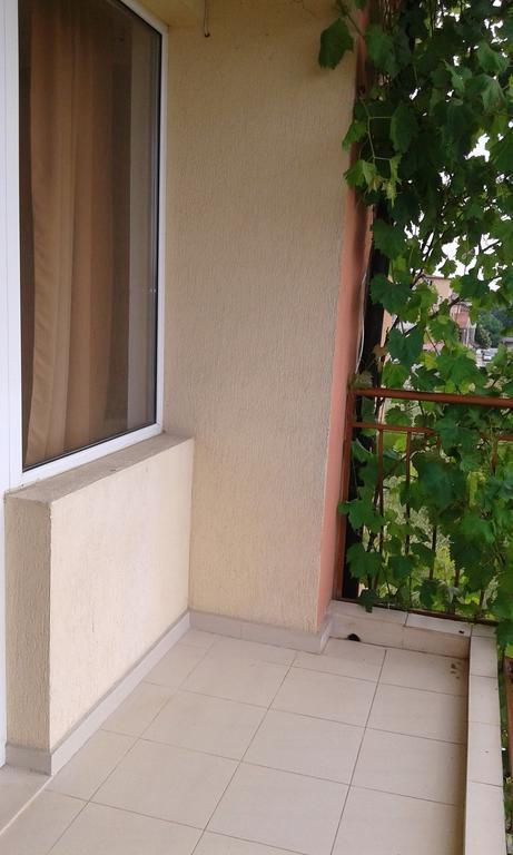 Zora Guest House Primorsko Bilik gambar